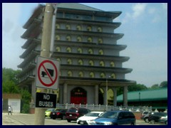 Cham Shan Temple from 2002